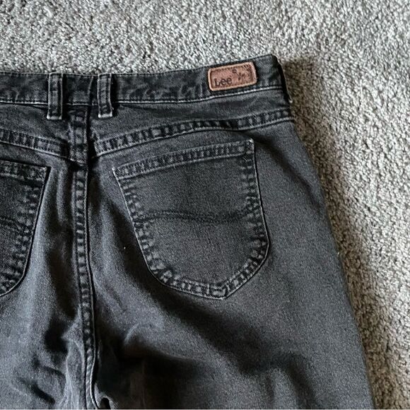 Lee Relaxed Straight Leg Mid Rise Women’s Jeans in Black Denim size 12 Short - Picture 7 of 10